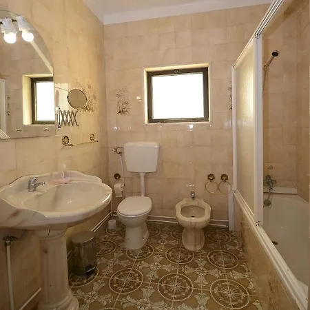 Great Studio Center Faro Daire *